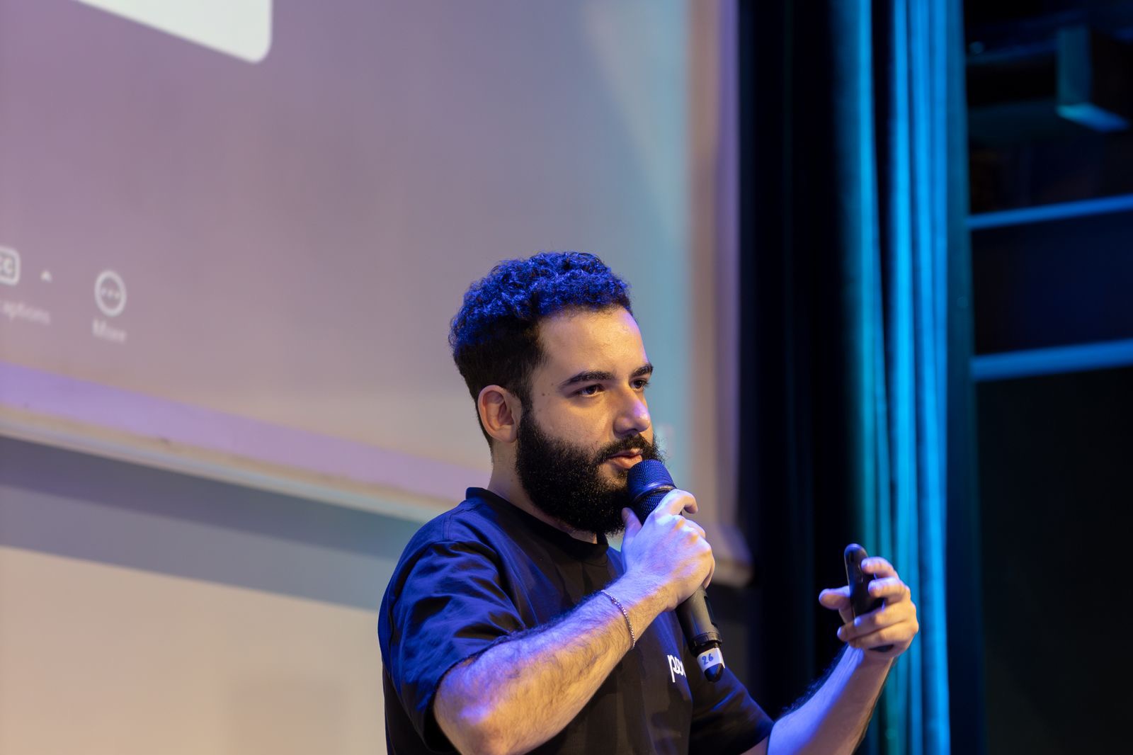 Conference Photo Sharing Guide for Event Managers- Featured Shot